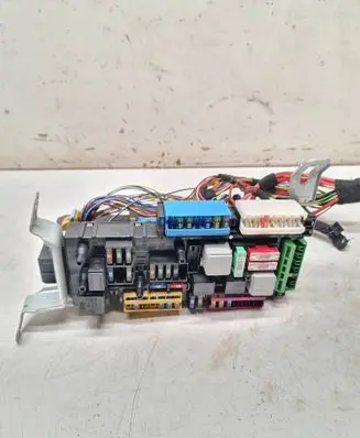 Mercedes-Benz E W212 Fuse module 5DK01102345