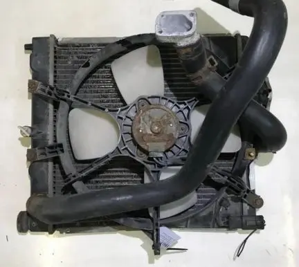 Honda HR-V Coolant radiator