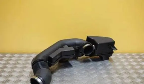 Subaru Crosstrek II Air intake hose/pipe