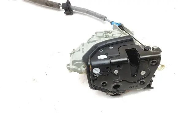 Audi Q2 - Rear door lock 4G0839015C