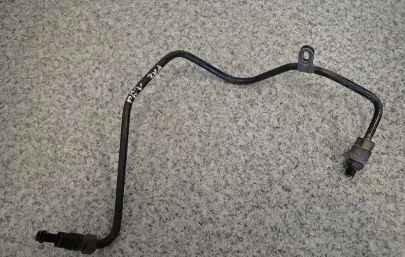 Nissan Primera Turbo turbocharger oiling pipe/hose