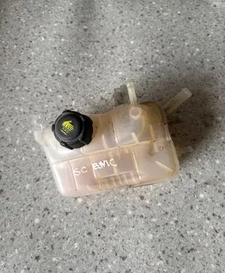 Renault Scenic III - Grand scenic III Coolant expansion tank/reservoir 217100005R