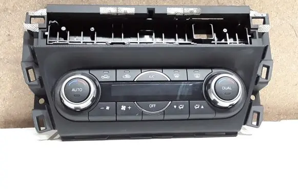 Mazda 3 II Climate control unit BAER61190B