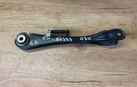 BMW 5 G30 G31 G38 Rear upper control arm/wishbone 6893528