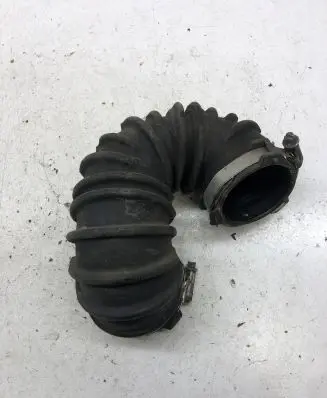Audi A6 S6 C6 4F Air intake duct part 06D129627H VCB416680