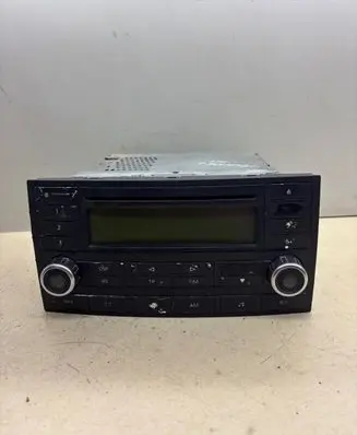 Volkswagen Touareg I Radio/CD/DVD/GPS head unit 7L6035195