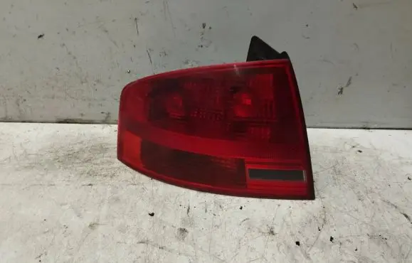 Audi A4 S4 B7 8E 8H Rear/tail lights