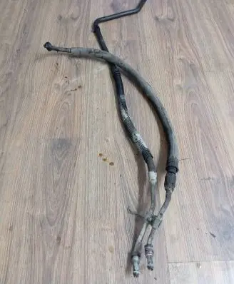 Volkswagen Transporter - Caravelle T4 Power steering hose/pipe/line