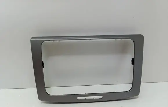 Volkswagen PASSAT B6 Radio/GPS head unit trim 3C0858069M
