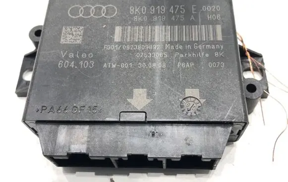 Audi A4 S4 B8 8K Parking PDC control unit/module 8K0919475E