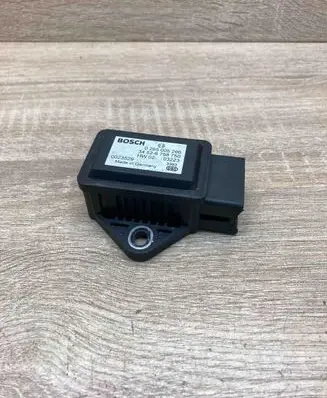 BMW 5 E60 E61 ESP acceleration yaw rate sensor 6758750 0265005266 Used