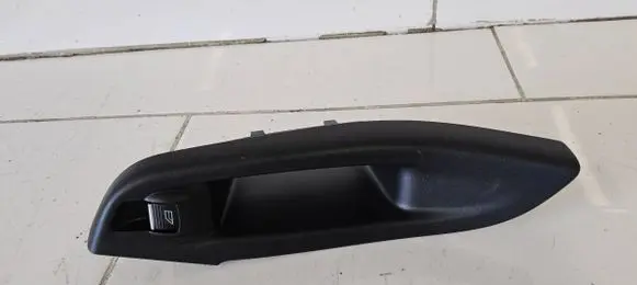 Ford Focus Electric window control switch BM51A237W21BEW