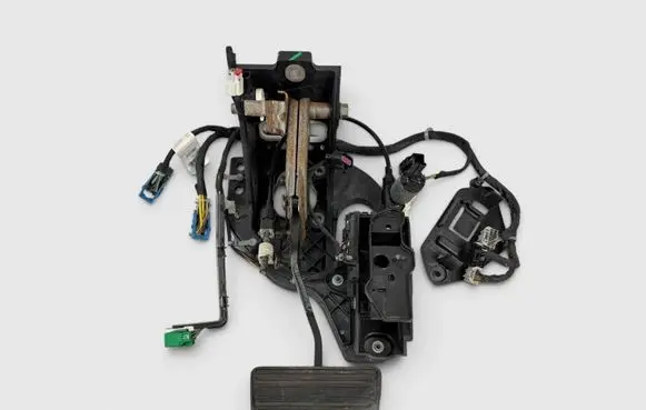 Chevrolet Suburban Pedal assembly