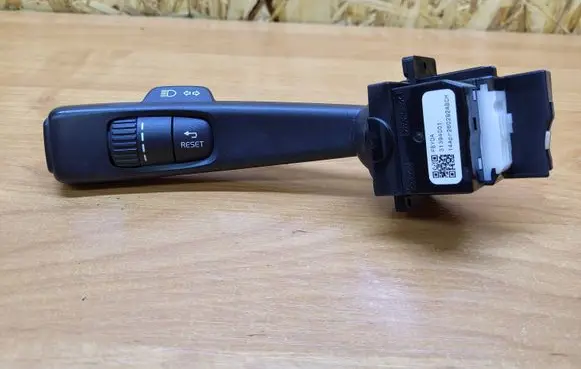Volvo XC60 Indicator stalk 31394001 14APP260292ABCH