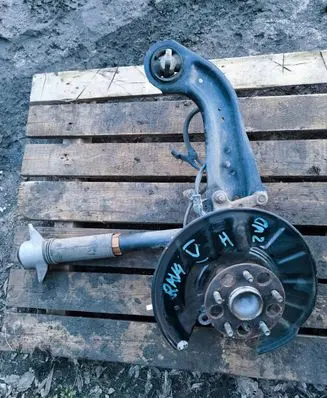 Toyota RAV 4 (XA50) Stub axle 
