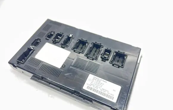 Mercedes-Benz ML W164 SAM control unit A1645451616 A1645409962 A1644422700