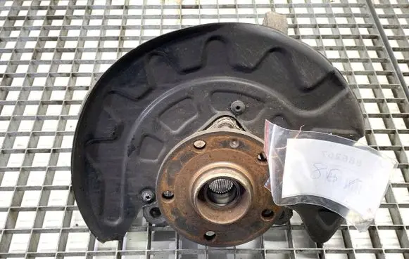 Volkswagen PASSAT B8 Front wheel hub spindle knuckle 