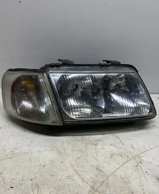 Audi A3 S3 8L Headlight/headlamp 205039B