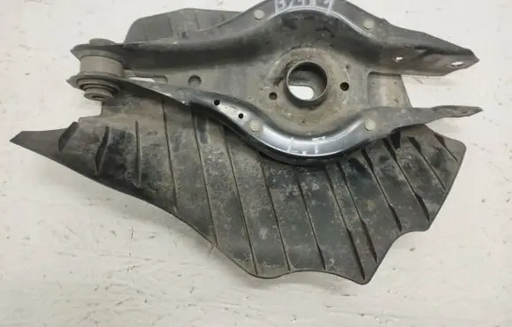 BMW 1 F20 F21 Rear upper control arm/wishbone