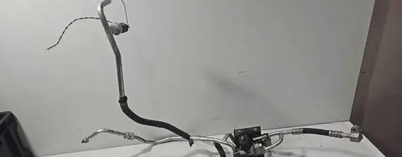 Nissan Leaf I (ZE0) Air conditioning (A/C) expansion valve 4433101201