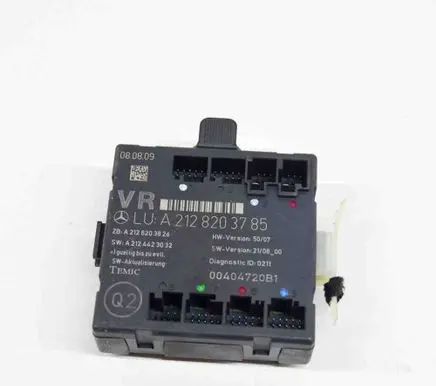 Mercedes-Benz C W204 Door control unit/module A2124423032 A2128203826