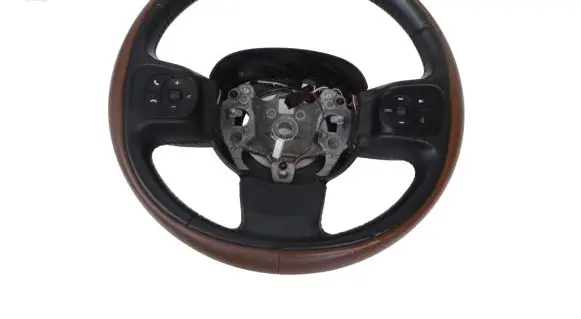 Fiat 500L Steering wheel