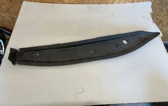 Fender end trim