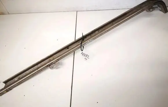 Nissan Quest Sliding door trim 