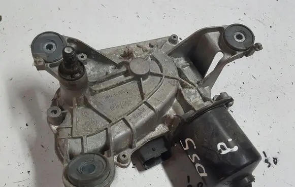 Citroen DS5 Wiper motor 9687343380