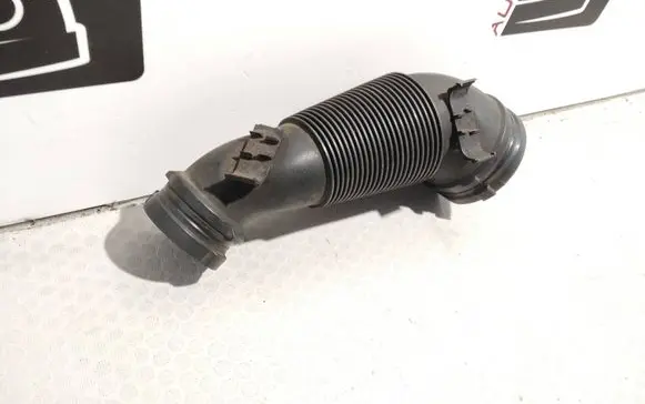 Audi A6 S6 C7 4G Air intake duct part 4G0129615J