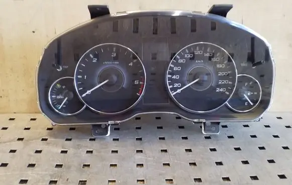 Subaru Outback Speedometer (instrument cluster) 85002AJ431 0336024