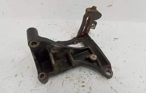 Toyota Hilux (AN120, AN130) Generator/alternator bracket 77071217 B77071217
