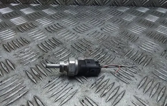 Renault Laguna II Exhaust gas pressure sensor 8200641554