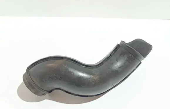 Ford Transit Intercooler hose/pipe 6C119A675B