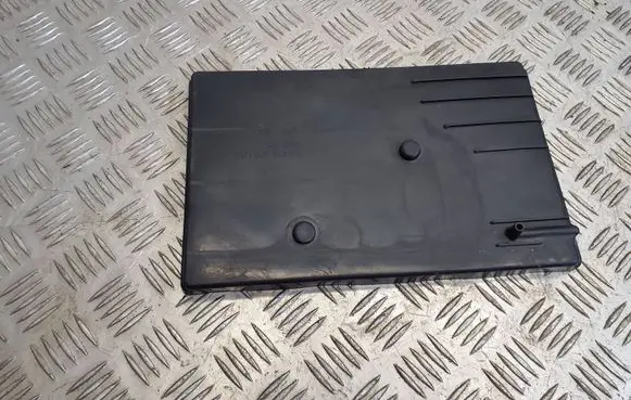Toyota Avensis T270 Battery tray 7443105100