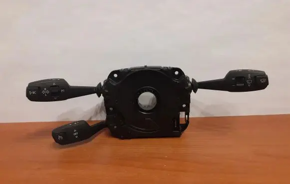 BMW X5 E70 Indicator stalk 01208197 6201