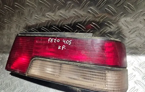 Peugeot 405 Rear/tail lights 7R011201 02434