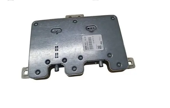BMW 6 E63 E64 Aerial antenna amplifier 6957348 21367510 28009458