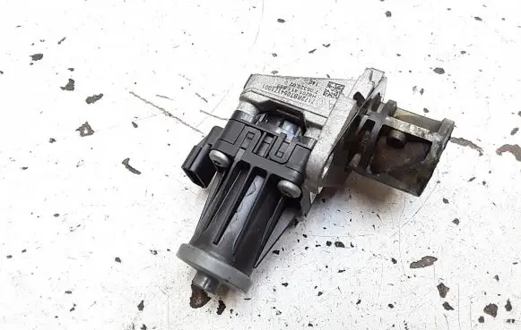 EGR valve cooler