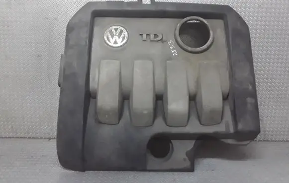 Volkswagen Touran I Engine cover (trim) 03G103925B