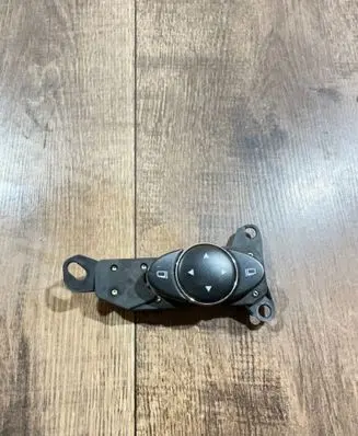 Mercedes-Benz E W211 Wing mirror switch 2118208310 03211010