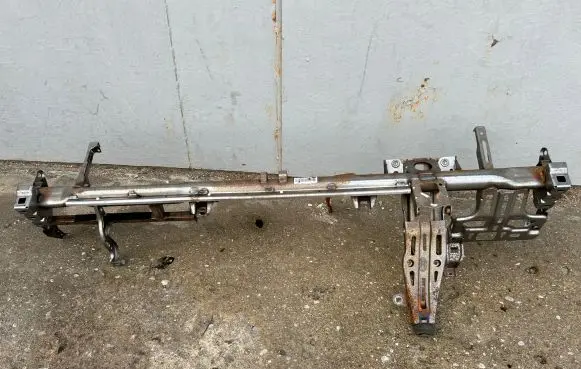 BMW 3 E92 E93 Dashboard cross member/frame bar TR705117113U 203098316703