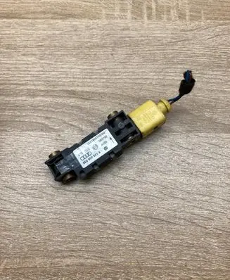 Audi A4 S4 B6 8E 8H Airbag deployment crash/impact sensor 8E0959643A