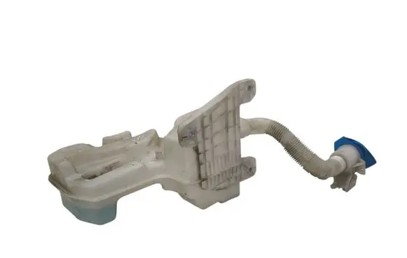 Seat Leon (5F) Windshield washer fluid reservoir/tank 5Q0955449Q