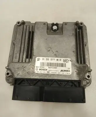 Opel Insignia A Engine control unit/module 55577619 55575349 0281017453