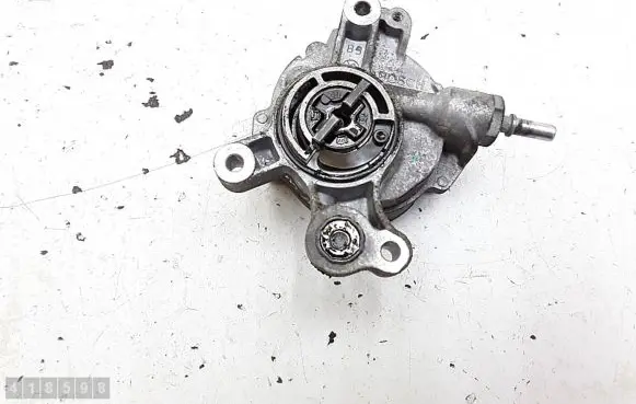 Ford Focus Vacuum pump d165-1b