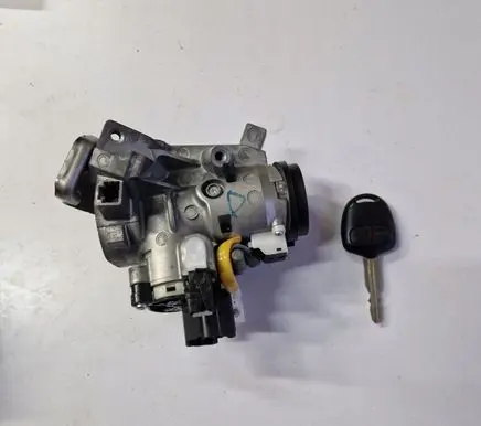 Mitsubishi Outlander Ignition lock 200220252213
