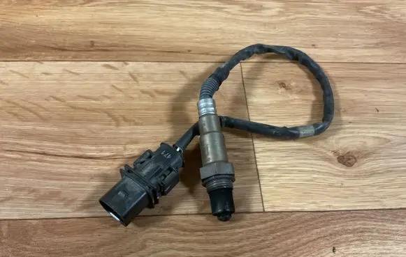 Volkswagen Touareg II Lambda probe sensor 1928404687 140225215