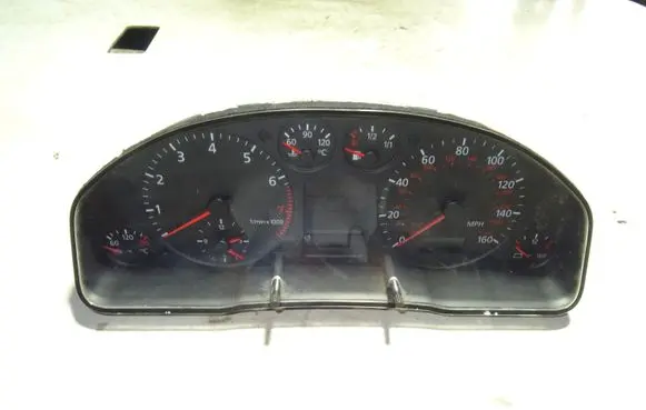 Audi A6 S6 C5 4B Speedometer (instrument cluster) 4B0919910F