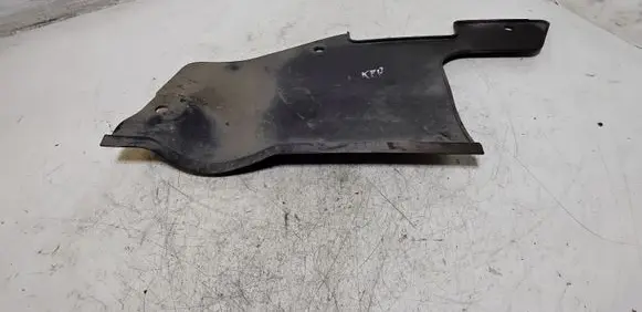 Chevrolet Captiva Engine splash shield/under tray 96858411